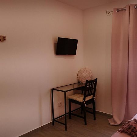 Sensations Guesthouse Lagos Exterior photo