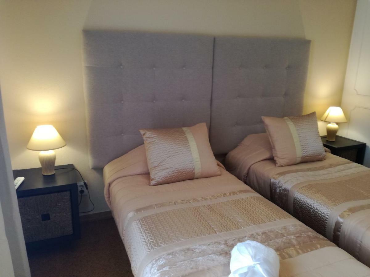 Sensations Guesthouse Lagos Exterior photo