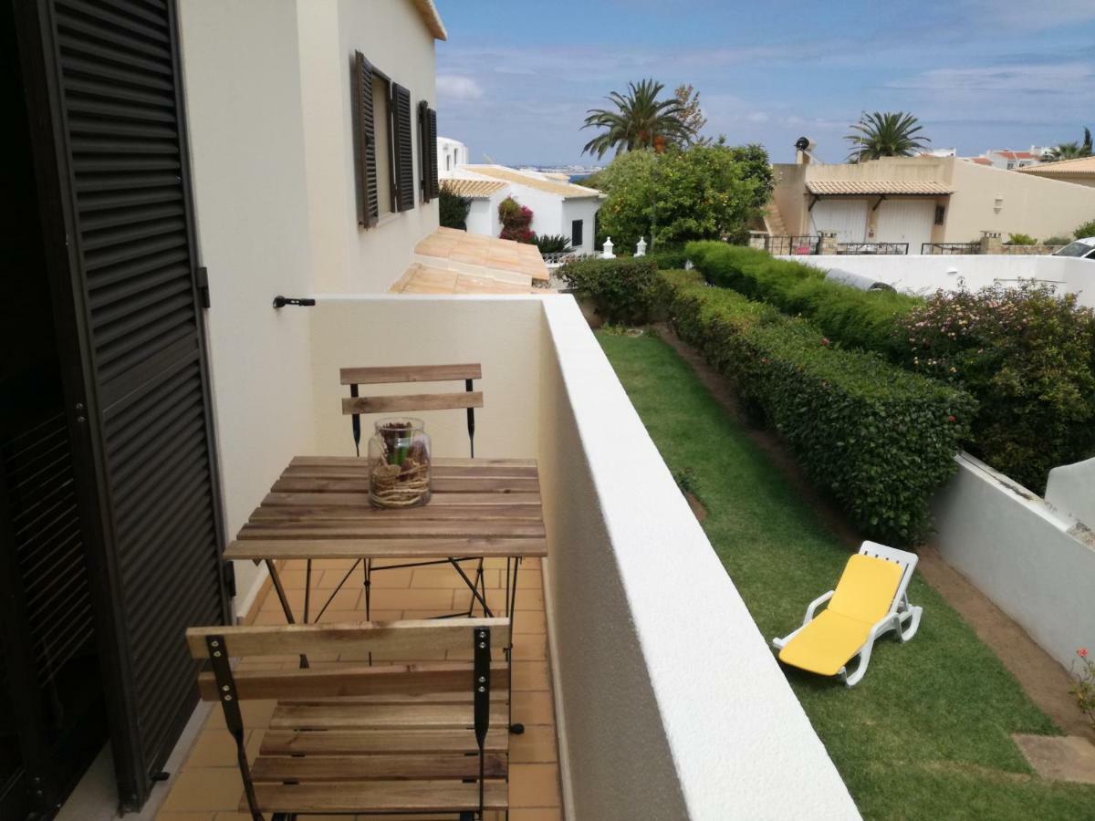 Sensations Guesthouse Lagos Exterior photo