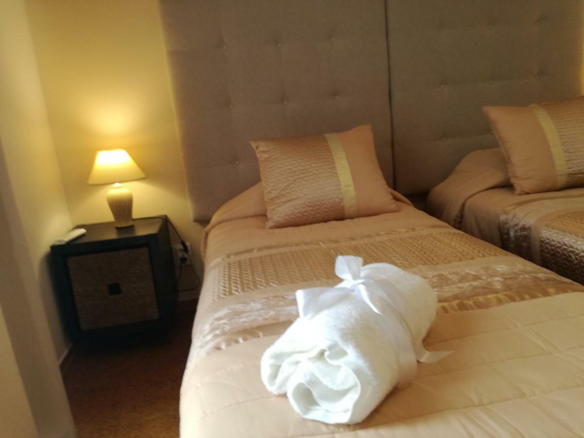 Sensations Guesthouse Lagos Exterior photo