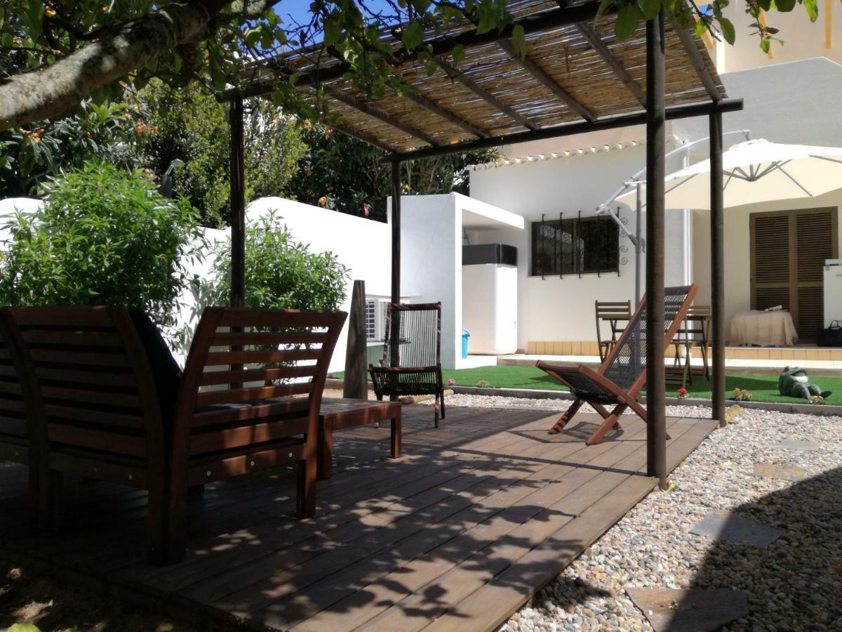 Sensations Guesthouse Lagos Exterior photo