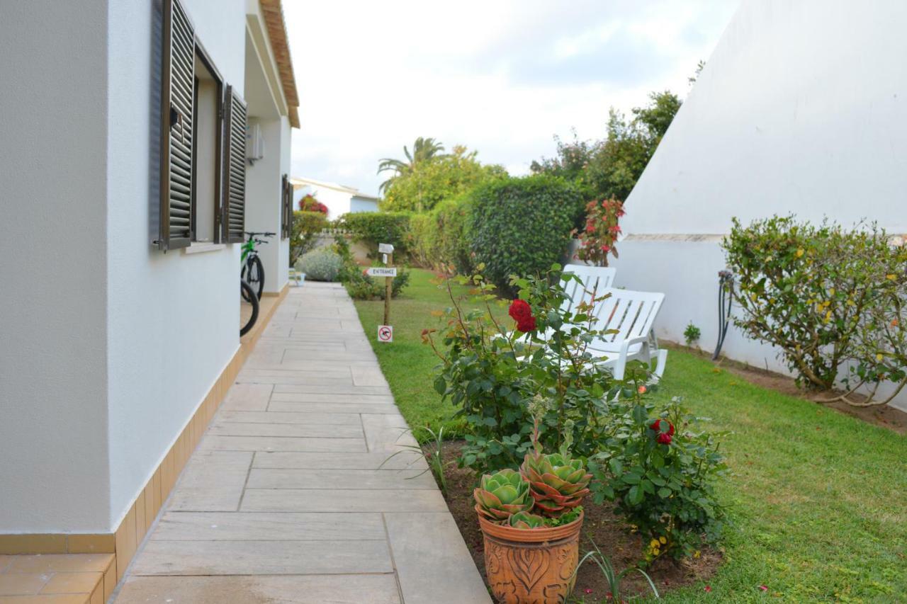 Sensations Guesthouse Lagos Exterior photo